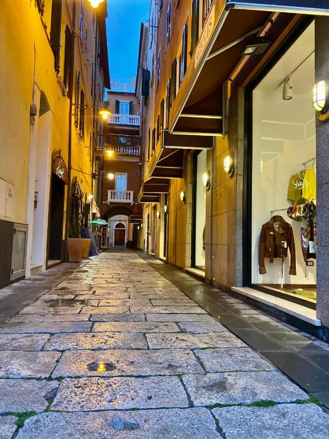 Hotel Alba Chiara ฟีนาเลลีกูเร ภายนอก รูปภาพ