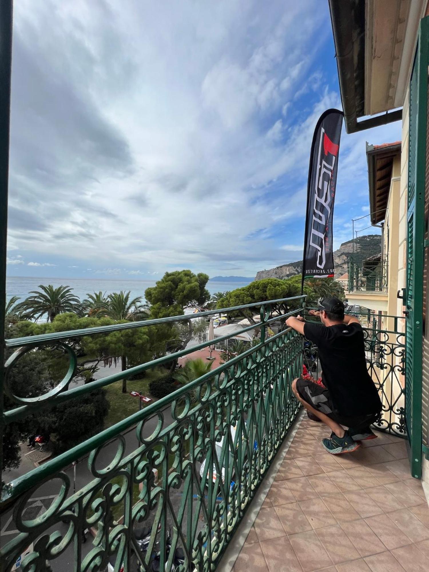 Hotel Alba Chiara ฟีนาเลลีกูเร ภายนอก รูปภาพ